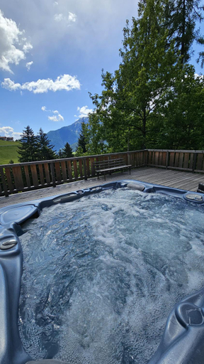 Sport & Beauty, Chalet Laugenblick Alpine Luxury with Hot Tub and Sauna, Bolzano