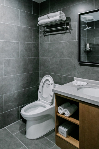 Bathroom 3, Yining Nuo Ke Man Xin Hotel, Ili Kazakh