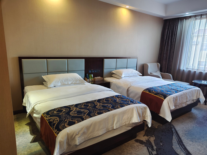 Bedroom 2, Lianghe Fortune Hotel, Dehong Dai and Jingpo