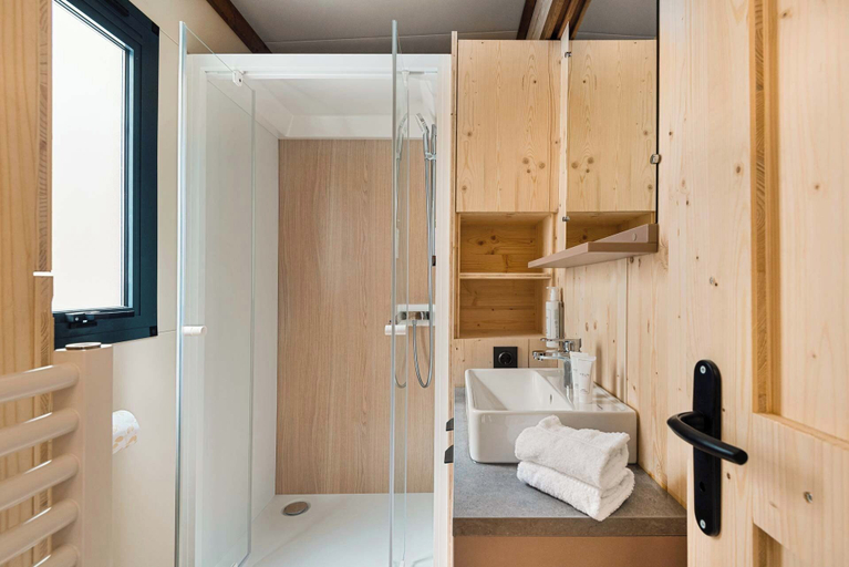 Bedroom 4, Glamping Degli Ulivi, La Spezia