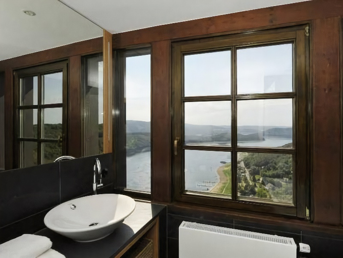 Bathroom, Hotel Schloss Waldeck, Waldeck-Frankenberg