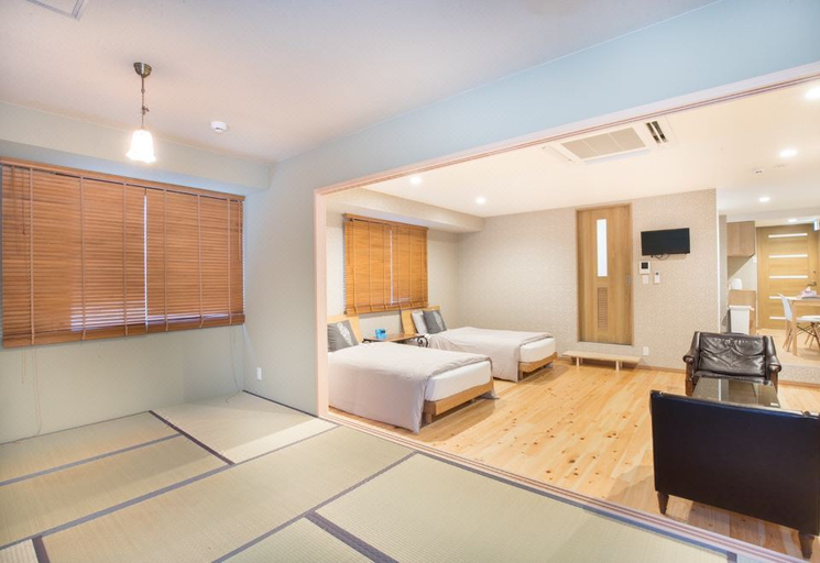 Bedroom 2, Shimanouchi Luxury Apartment, Osaka