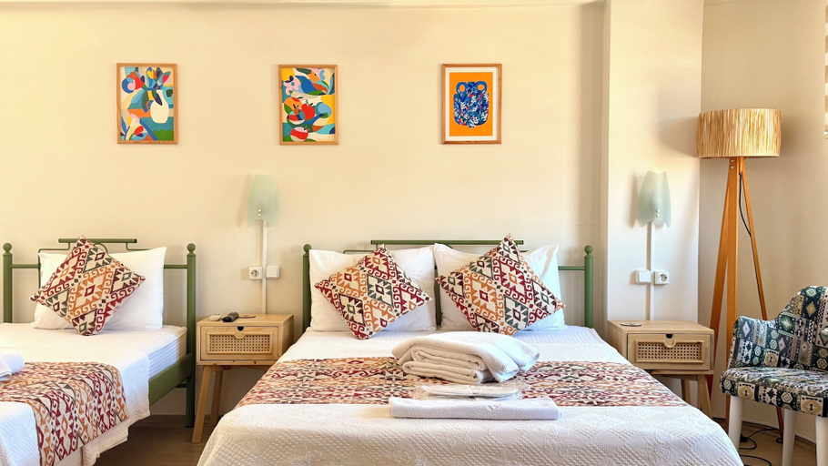 Bedroom 2, Ada Olympos Hotel, Bozcaada
