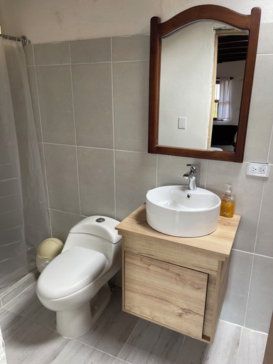 Bathroom, Habitacion monarca - adosada, Guatapé