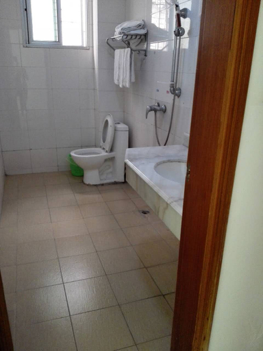 Bathroom 5, Longyan Jinyuan Hotel, Longyan