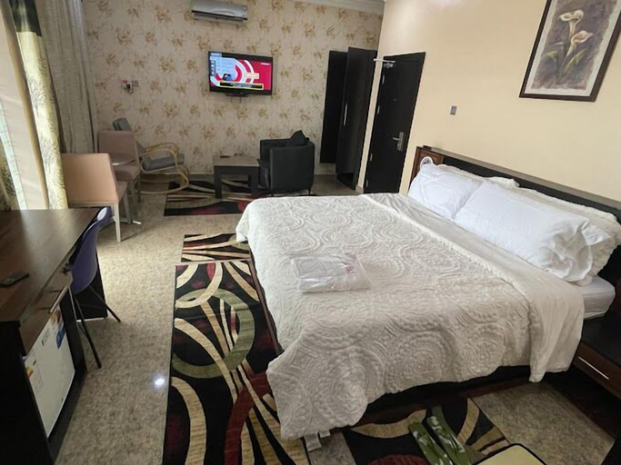 Bedroom 2, Prodis Hotel and Suites, Shagamu