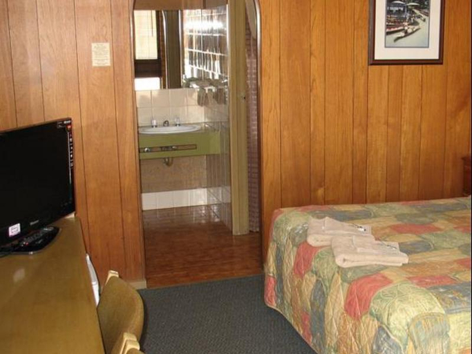 Bedroom 2, Bendigo Gateway Motel, Gr. Bendigo - Eaglehawk