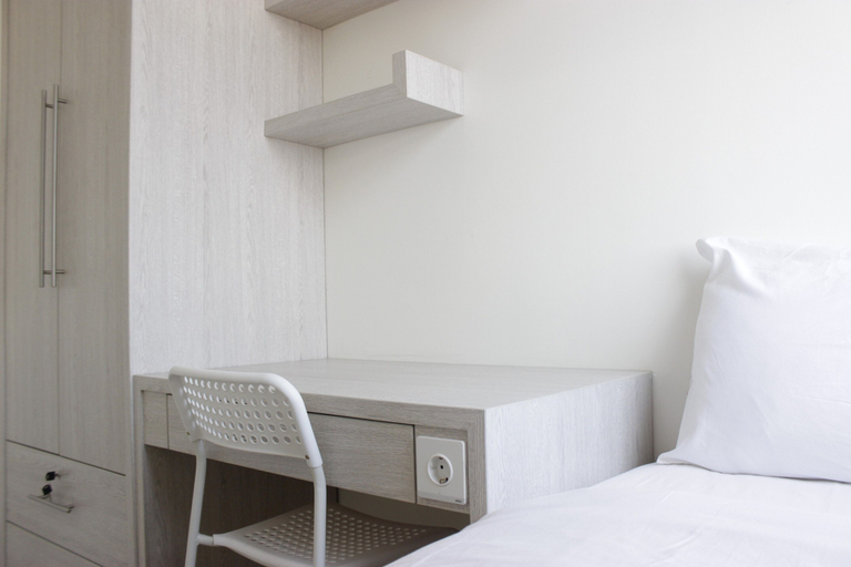 Bedroom 2, スペーシャス 3ベッドRム アパートメント パラヒャンガン レジデンス ニア ウンパル, Bandung