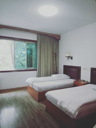 Bedroom 2, Qunxing Hotel, Ningbo