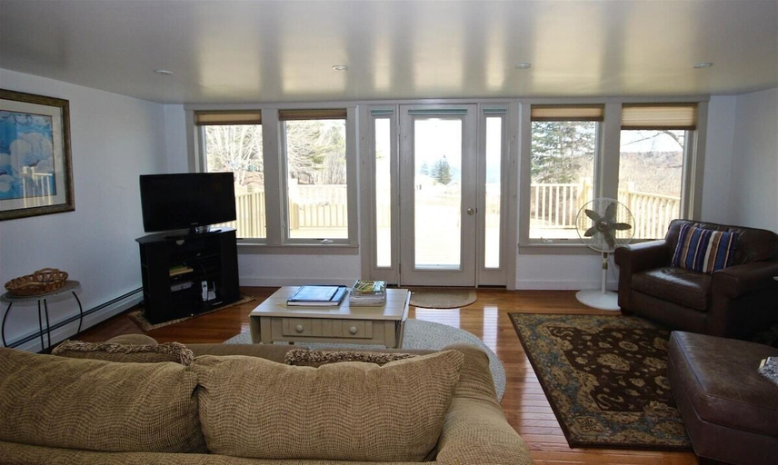 Others 4, Lupine Cottage Walk to Downtown Rockland + Harbo, Knox