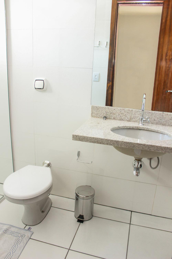 Bathroom 5, Hotel Sao Miguel, Tapurah