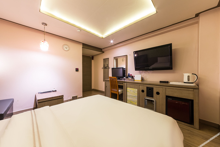 Bedroom 2, Dongsuwon (Ingyedong) Gallery, Suwon