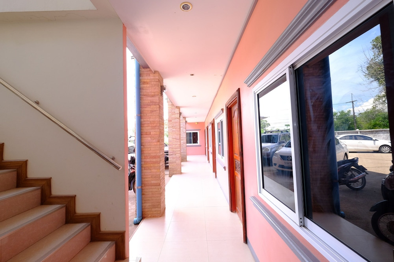 Others 4, Vickview Place, Muang Nakhon Phanom