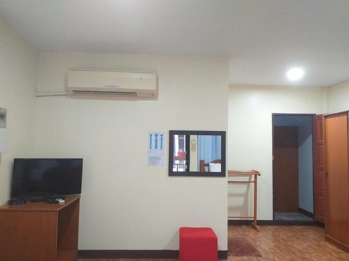 Others 5, White Beach Resort, Bang Saphan