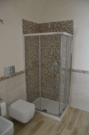 Bathroom 5, B&B Stella Maris Trapani Centro, Trapani