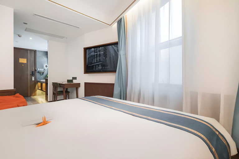 Bedroom 2, Nostalgia S Hotel (Shanghai Wujiaochang）, Shanghai