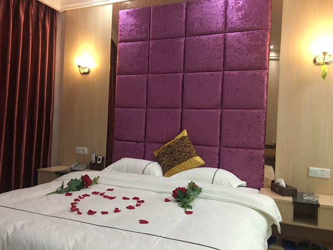 Bedroom 2, Shenzhen Menghe Business Hotel (Baolong Subway Station), Shenzhen