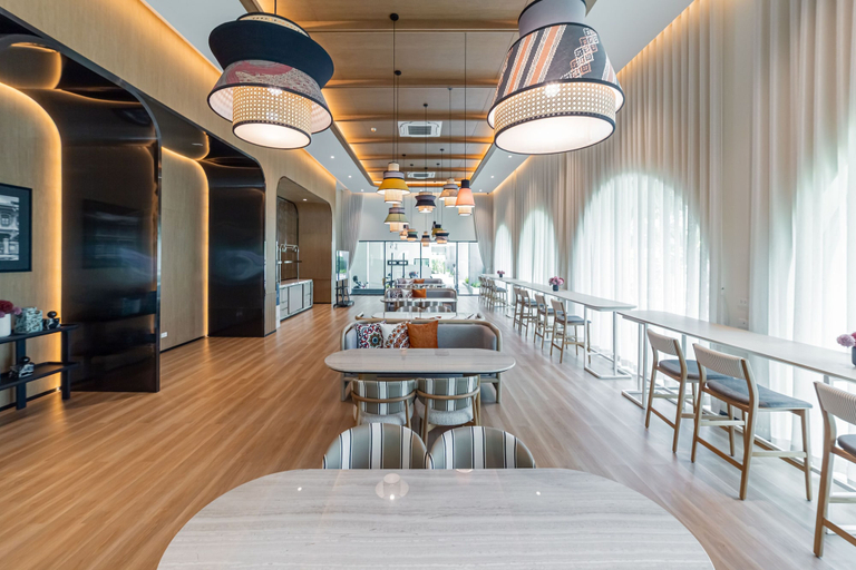 Dining 4, Title Legendary by Maestro Estate, Phuket Island