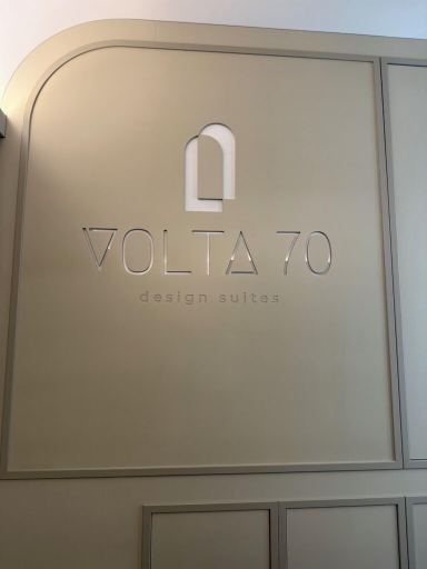 Exterior & Views 2, Volta 70, Napoli