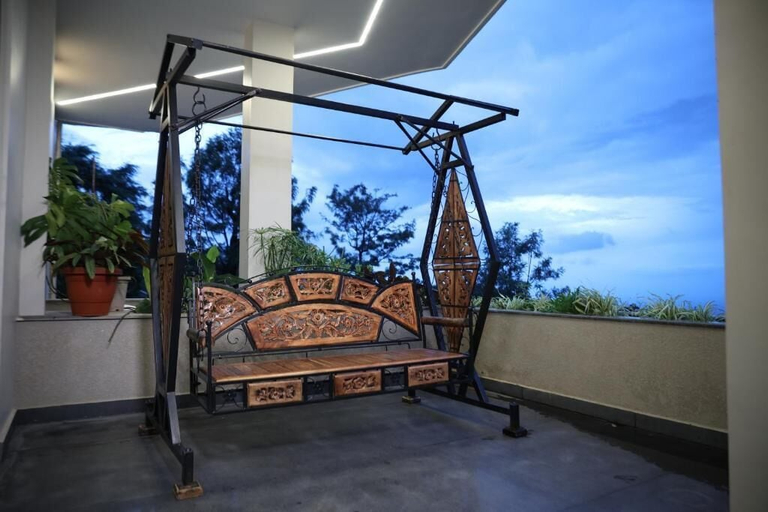 Property grounds, Hills and Hearts Luxury Villa, The Nilgiris