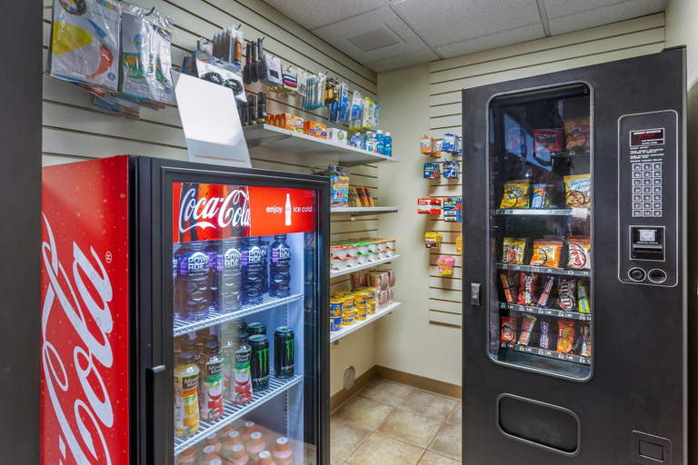 Food & Drinks 5, Comfort Inn & Suites Branson Meadows, Taney