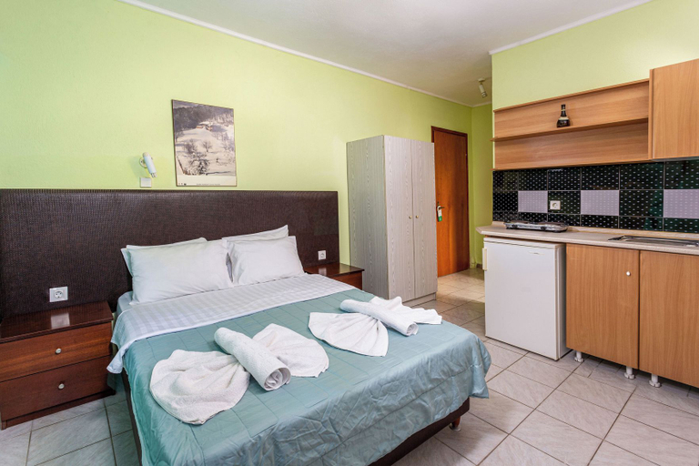 Bedroom 3, Hotel Melissa Gold Coast, Central Macedonia