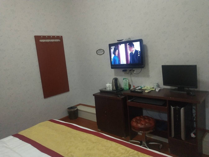 Bedroom 3, Rongxin Business, Suining