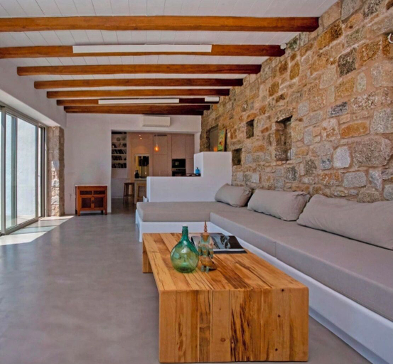 Living area 1, Villa Ibti 6 bedrooms Private Pool, South Aegean