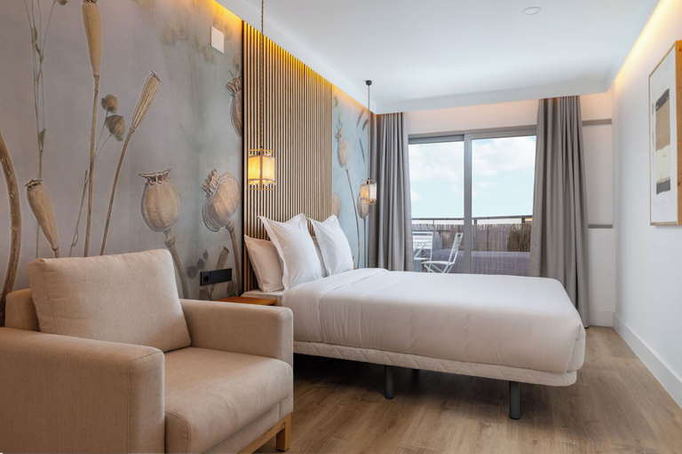 Others 4, HA Aparthotel Retiro Suites, Madrid