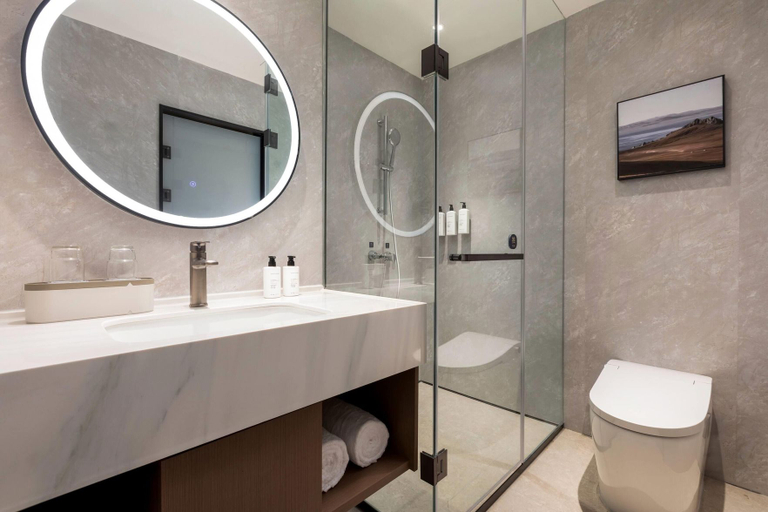 Bathroom, Days Inn By Wyndham Songpan Chuanzhu Temple, Ngawa Tibetan and Qiang