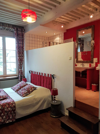 Bedroom 2, Maison d'Eusebia, Jura