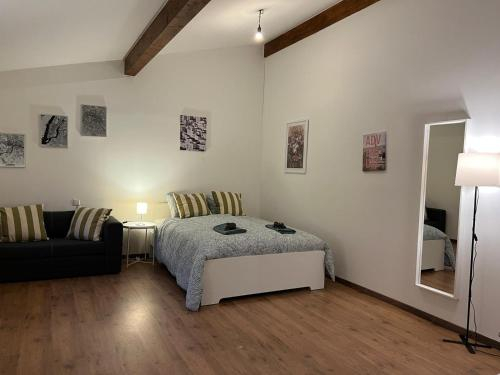 Others 5, city-pillow rooms, Luxembourg