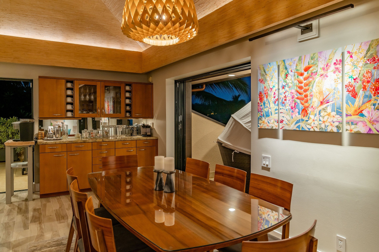 Food & Drinks 5, Makena Surf, #g-301-302 4 Bedroom Condo by RedAwning, Maui