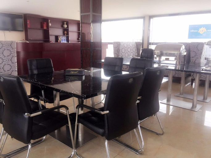 Others 4, Super 8 Select Hotel (Tashkorgan China-Pakistan Friendship Road), Kashgar