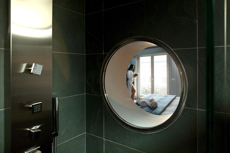Bathroom 4, Bhavantu, Brescia
