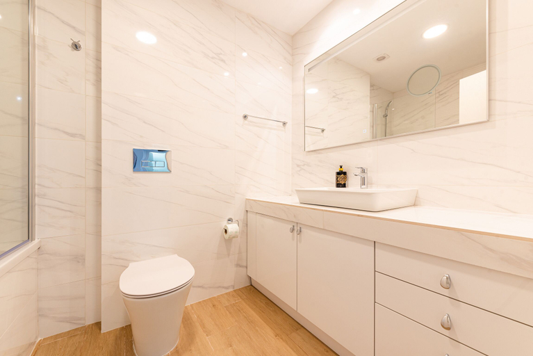 Bathroom, Vanda, Municipiul Bucuresti