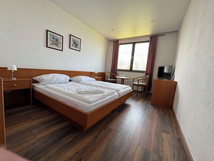 Bedroom 4, Barbarossa Hotel Kelbra, Mansfeld-Südharz