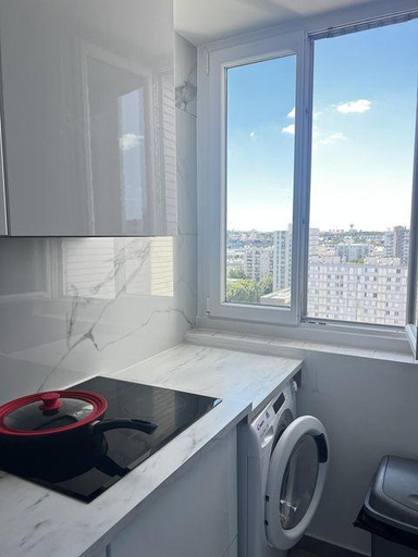 5, Bedroom - Serene with Chinese-Parisian Warmth, Seine-Saint-Denis