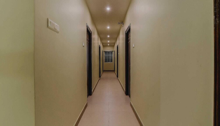 Public Area, Hotel RAAJASGRAND, Chittoor