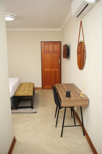 Others 1, The Oak Tree House, Gaborone