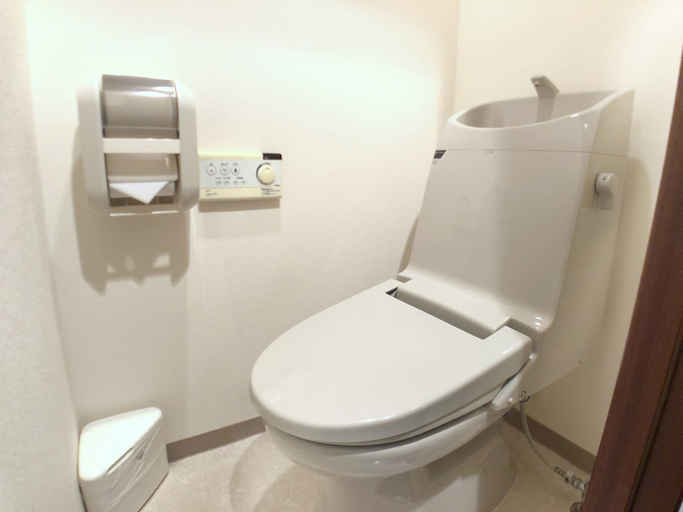 Bathroom 4, Tokyo Tourist Inn, Taitō