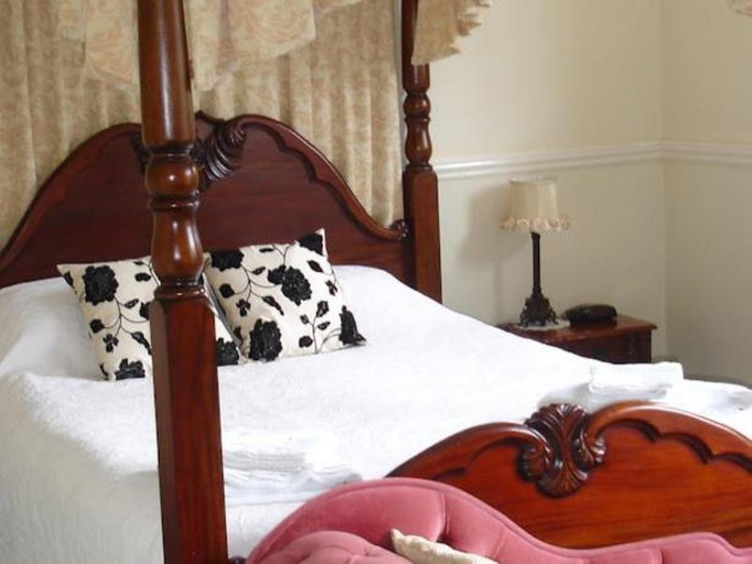 Bedroom 5, Fox & Hounds Country Hotel, Devon