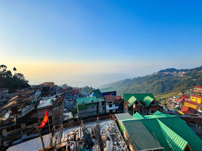 Others 5, Hotel Pinecrest Inn Darjeeling With Mountain View Room And Parking - Restaurant Facility, Darjiling