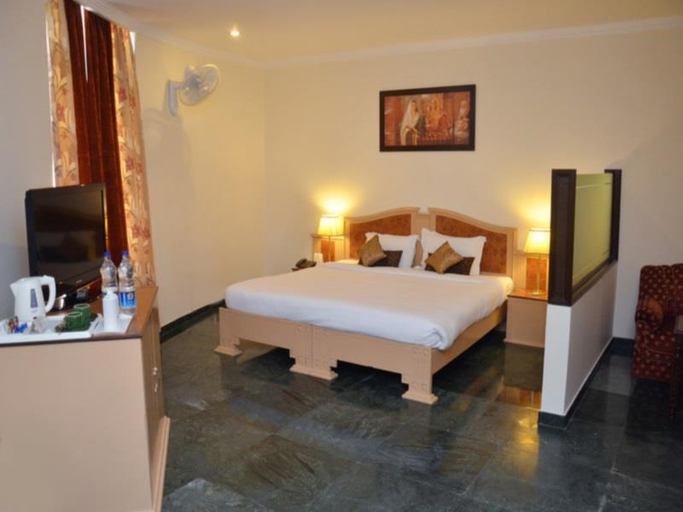 Bedroom, Hotel Gold Palace & Resort, Jaipur
