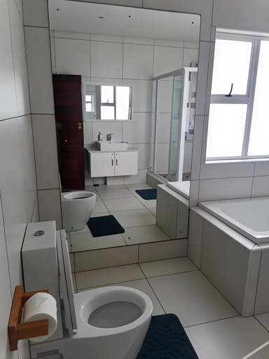 Bathroom 3, Margate Beach Lodge, Ugu