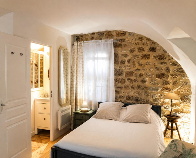 Bedroom, "La Voute de Pierre" Gite independant, Ardèche