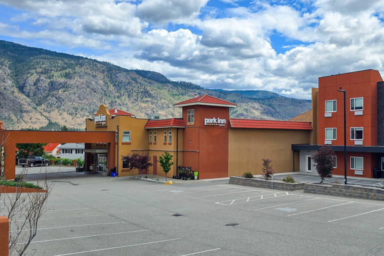 Exterior & Views, Park Inn by Radisson Osoyoos, Okanagan-Similkameen