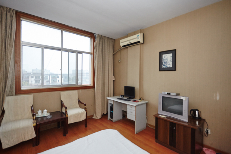 Bedroom 2, Suzhou Xinyi Hotel, Suzhou