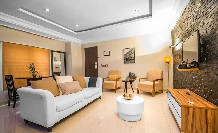 Bedroom 2, Royality Hill Apartment and Suites, Oshimili North