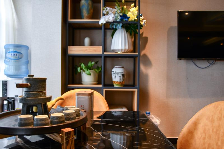 Others 5, Dynamic Life Hotel (Kunming South Railway Station store, Block 7), Kunming
